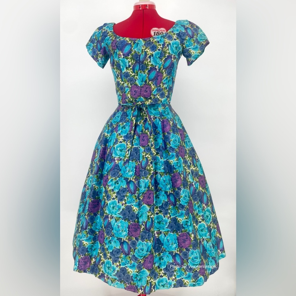 1950s Suzy Perette Floral Party Dress Built-In Crinoline Bow Waist Full Skirt
